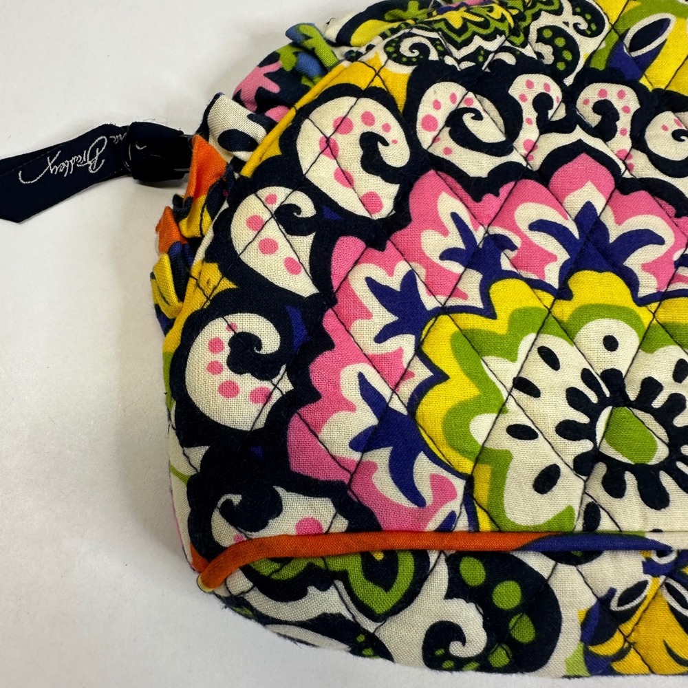 Vera Bradley Rio Pattern Colorful Makeup Bag Ruffle - Picture 3 of 13